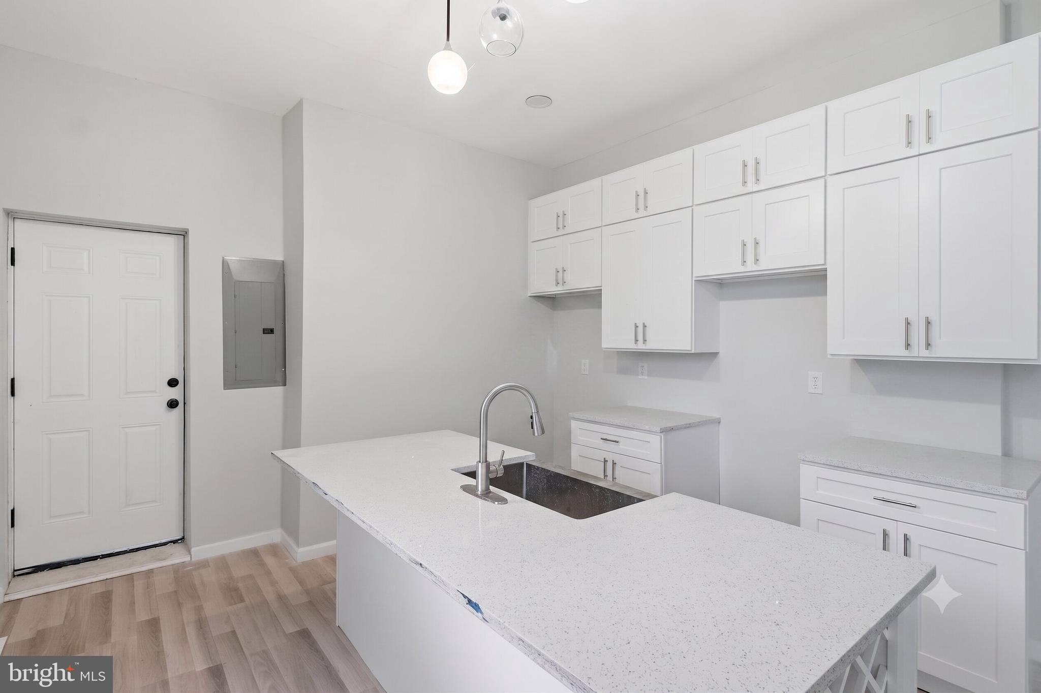 EDMONDSON - Residential