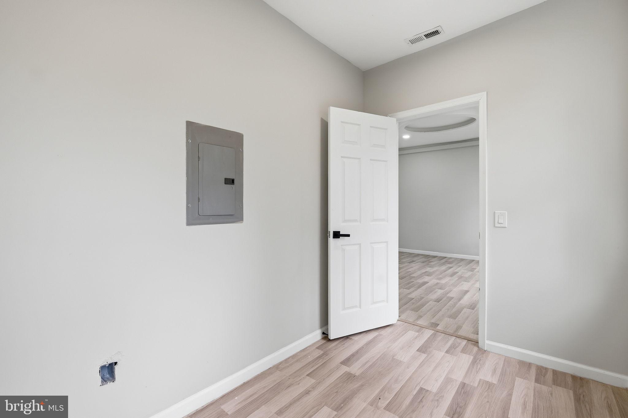 EDMONDSON - Residential