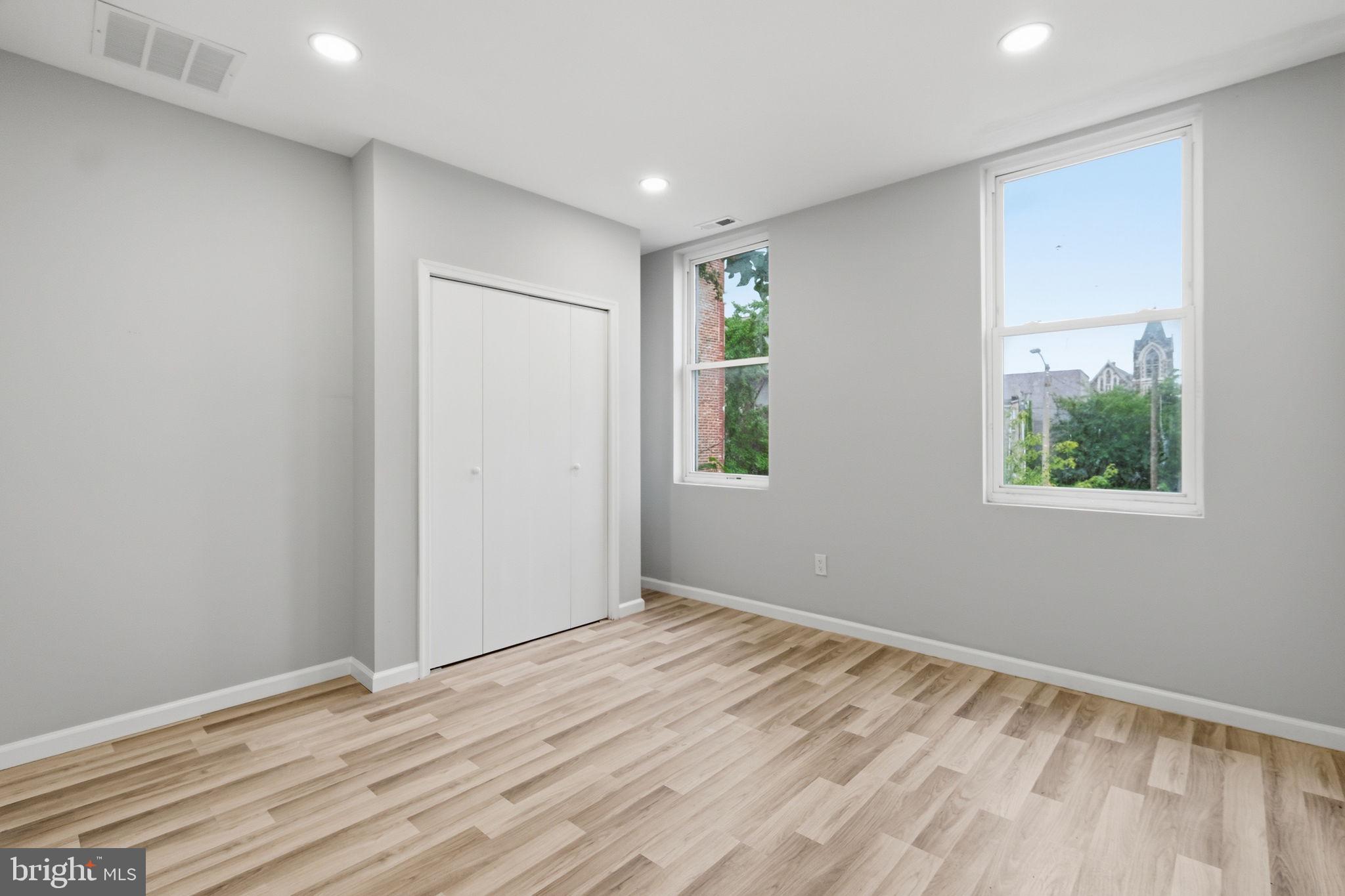 EDMONDSON - Residential