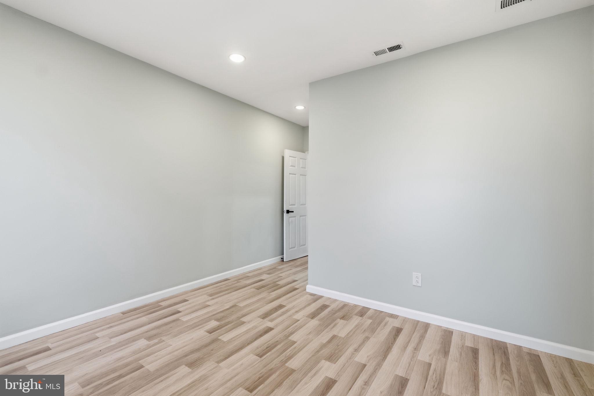 EDMONDSON - Residential