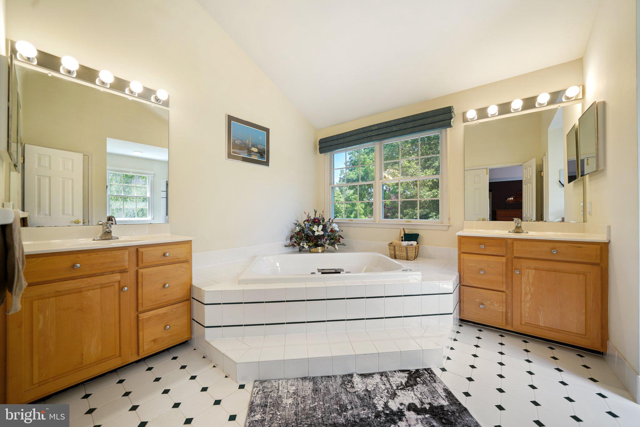 BRANDYWINE RIVER E - Residential