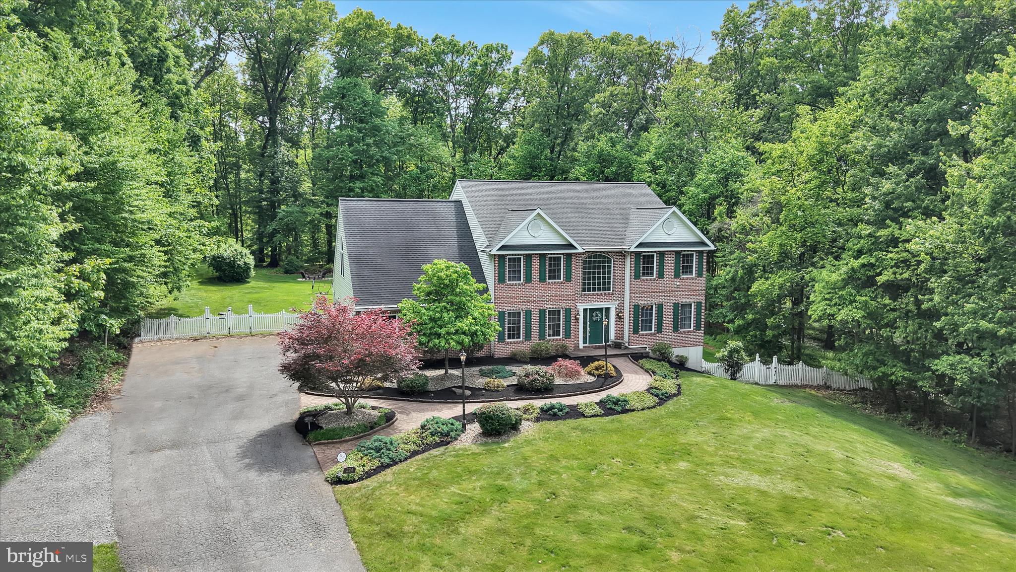 FRENCH CREEK - Residential