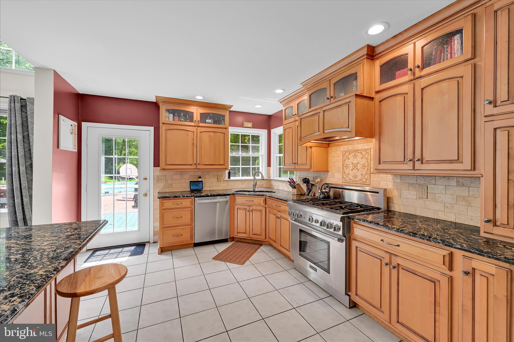 FRENCH CREEK - Residential