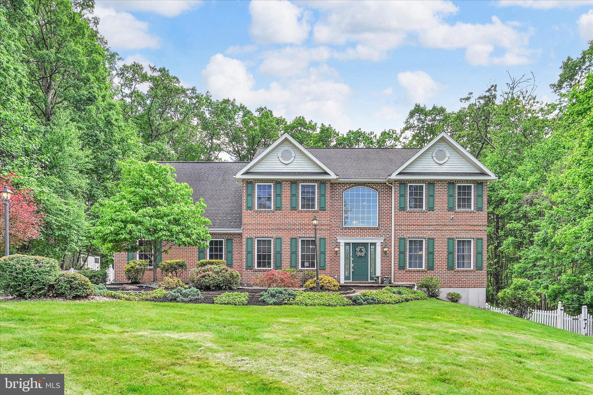 FRENCH CREEK - Residential
