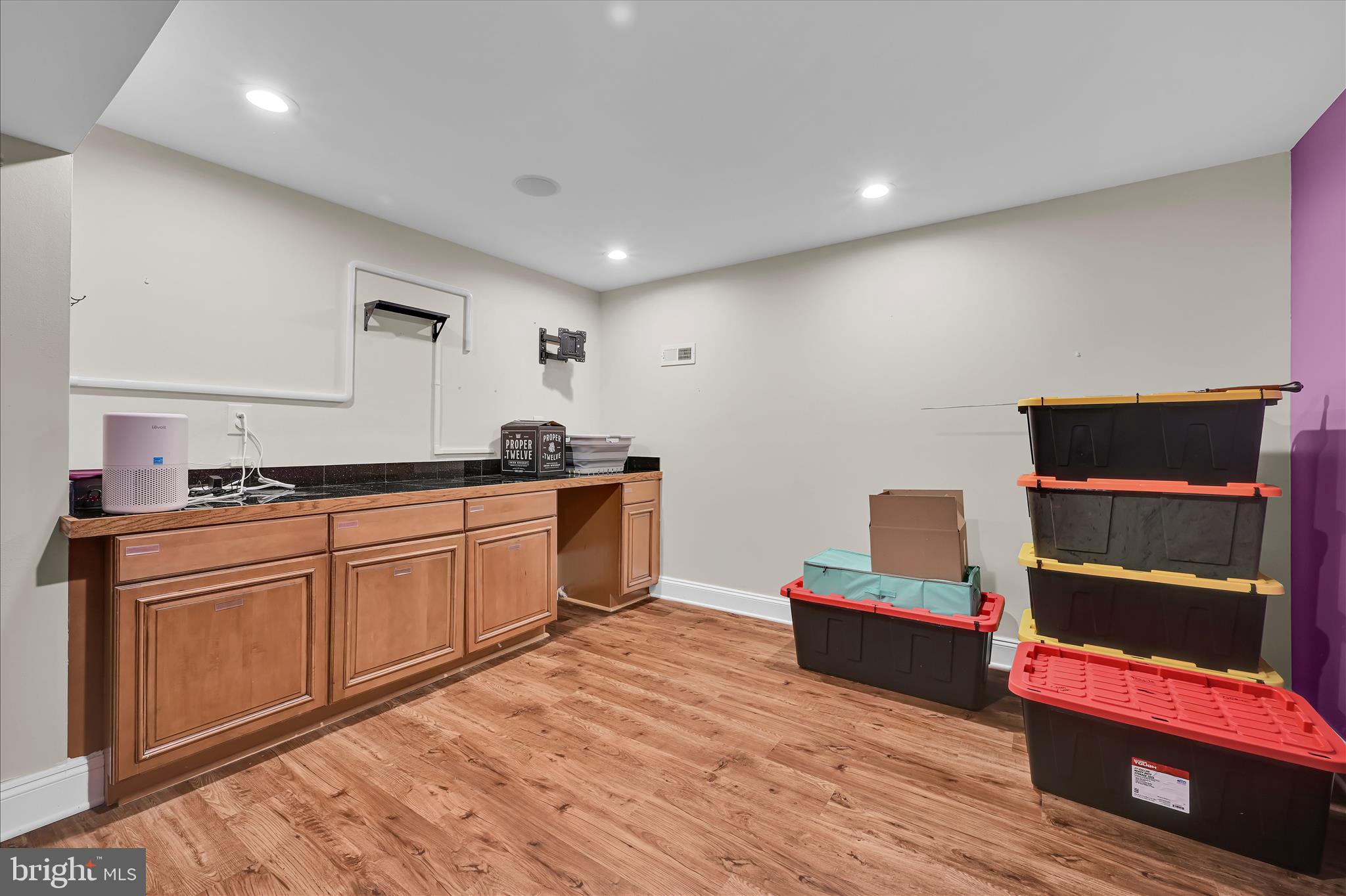 FRENCH CREEK - Residential