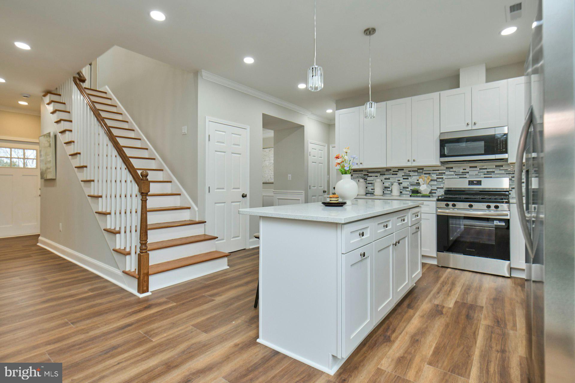 PARKLAWN - Residential