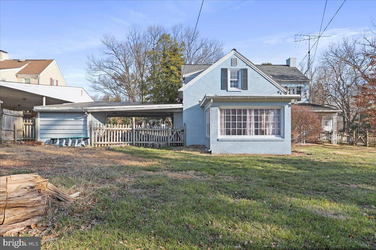 FOUNTAIN HEAD - Residential
