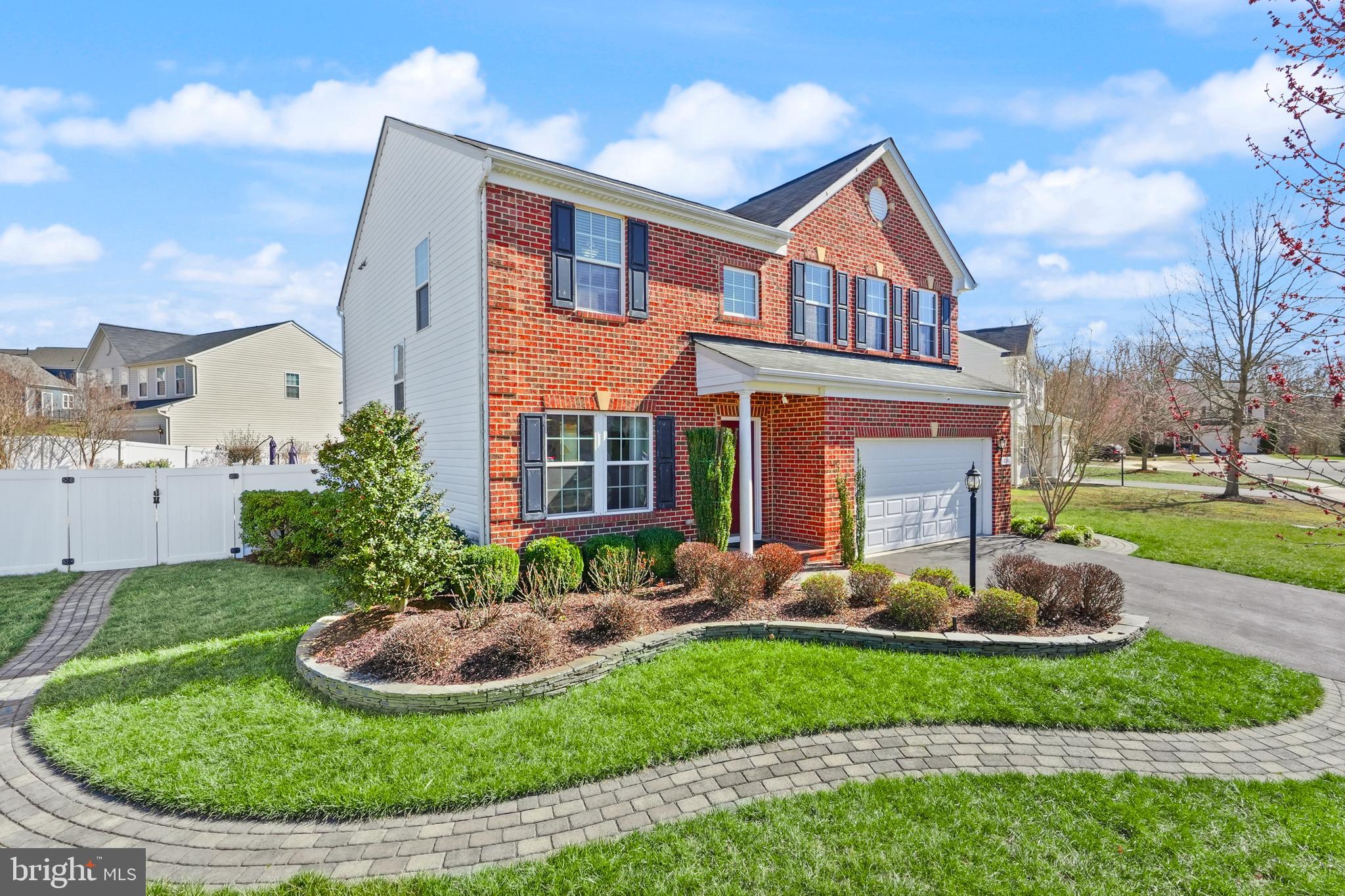 WAYSIDE VILLAGE - Residential