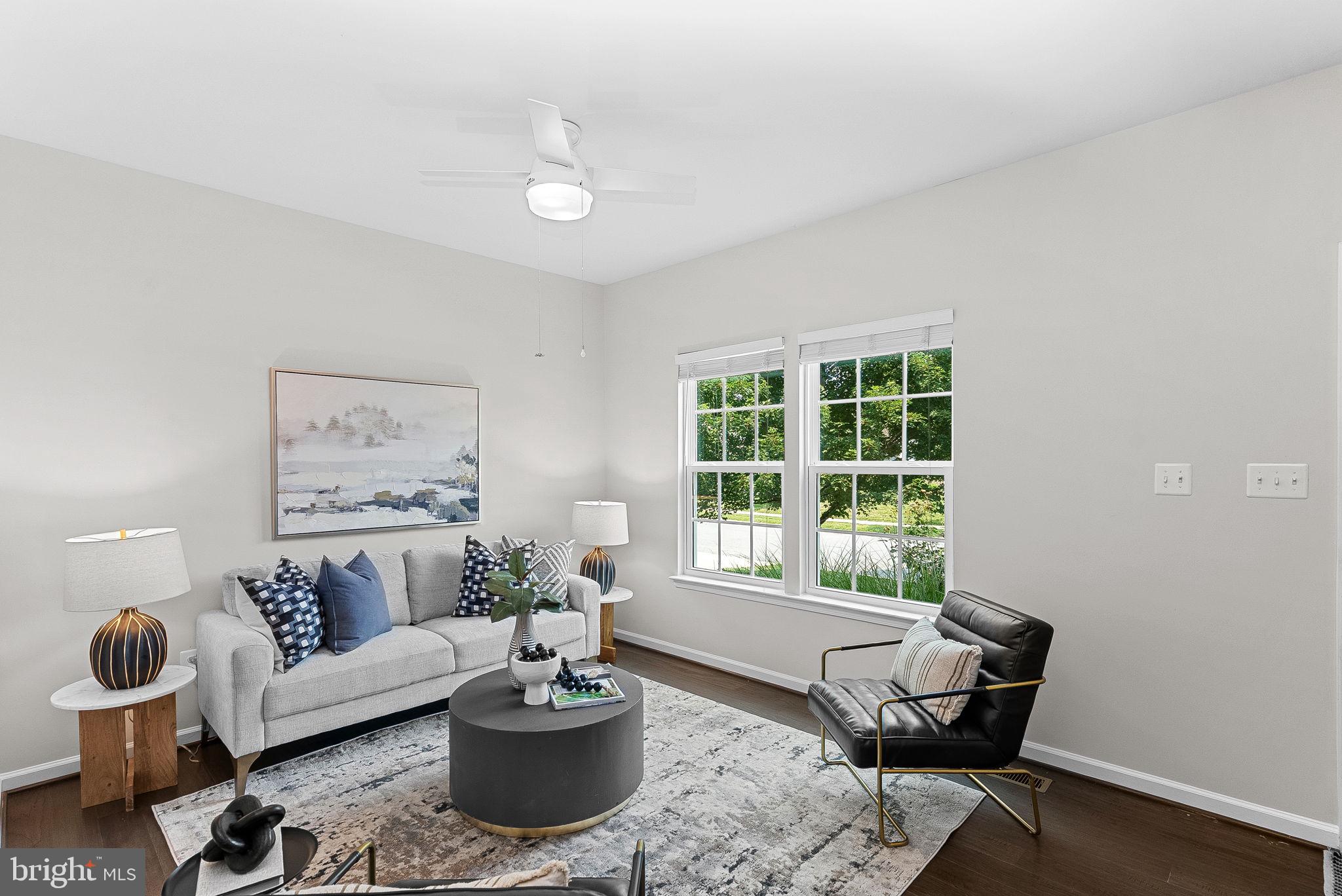 LOVETTSVILLE TOWN CENTER - Residential