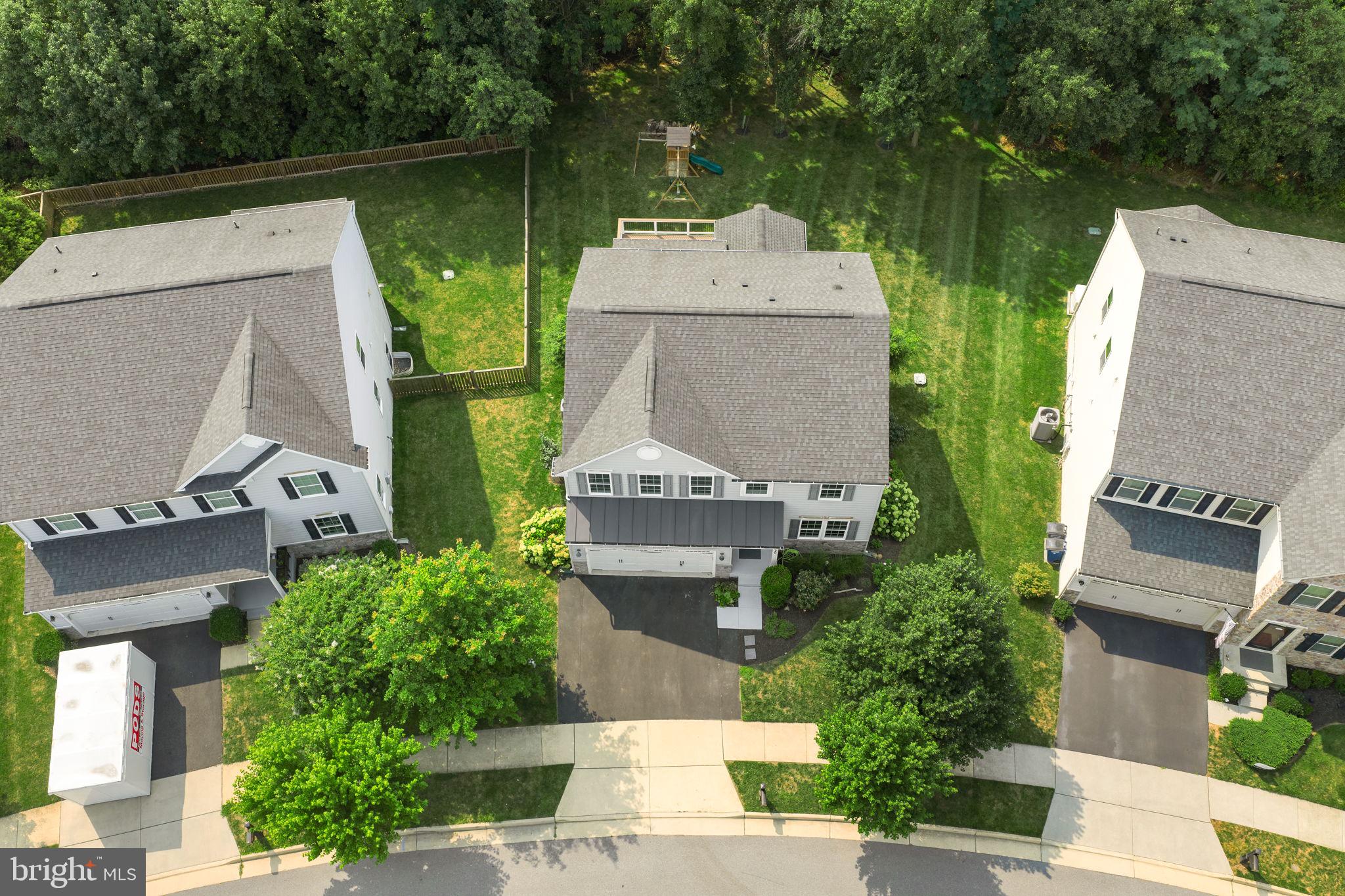 LOVETTSVILLE TOWN CENTER - Residential