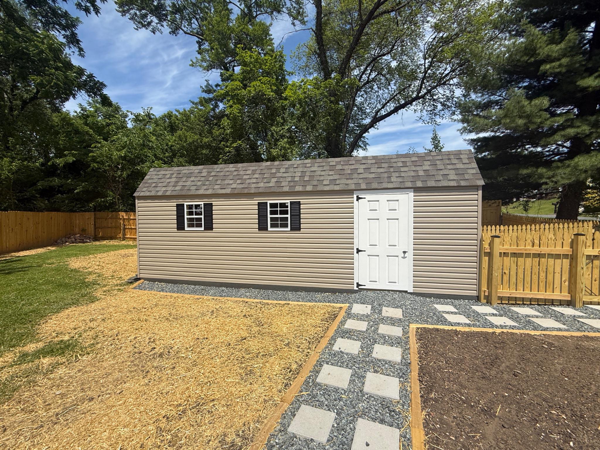 ROSEDALE - Residential