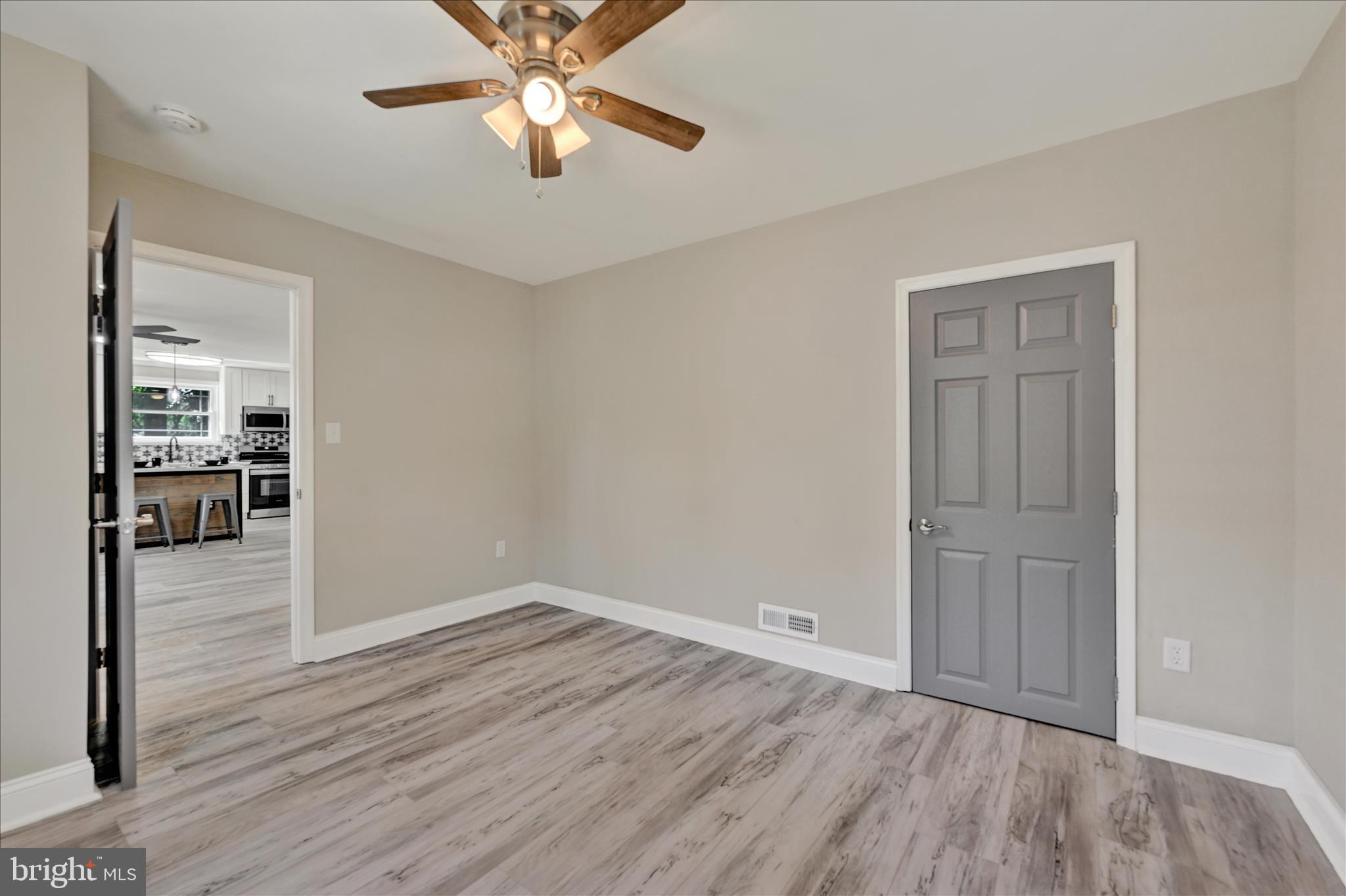 ROSEDALE - Residential