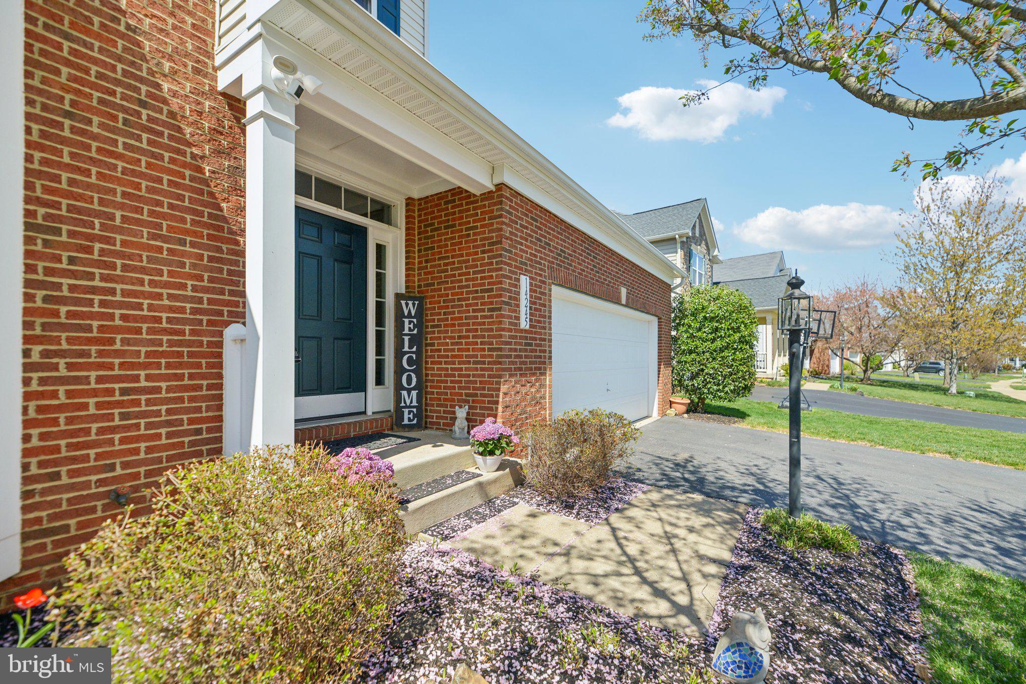 MEADOWS AT MORRIS FARM - Residential
