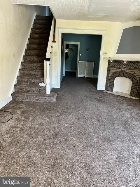 FOX CHASE - Residential