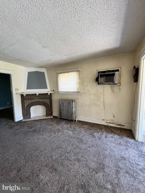FOX CHASE - Residential
