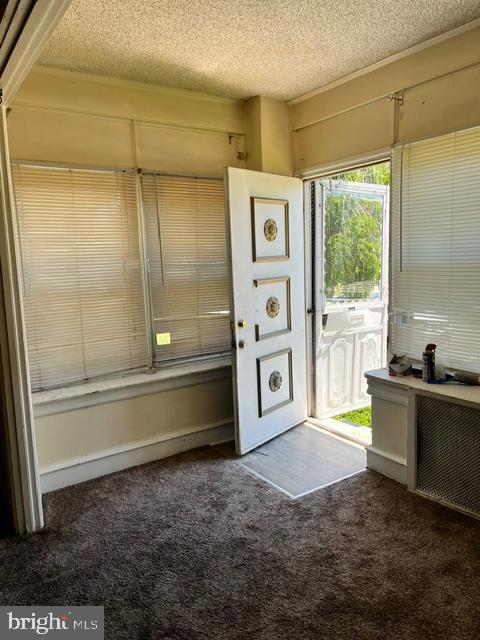 FOX CHASE - Residential