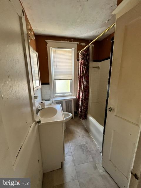 FOX CHASE - Residential