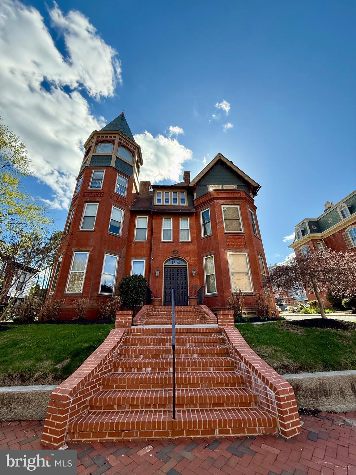2 bedroom, 1 bath condo rental in the historic Court Condominium Community located 3 short blocks to the heart of Trolley Square and all neighborhood attractions. 1304 Delaware Avenue #6 offers the complete package with 100 year old Victorian charm blended with modern day conveniences. The unit has been renovated throughout and features 9ft+ ceilings, stained glass windows and replacement widows, a new HVAC, in unit laundry, a modern tiled bathroom, and a modern kitchen with a full suite of stainless steel appliances, soft closed cabinets, and granite counter-tops. There is one coveted off-street parking spot assigned with the unit located in the parking lot with 24 hour camera surveillance. The unit also comes with all exterior maintenance and common area cleaning covered by the condominium association, and water, sewer, and trash utilities included in the rent. Tenant is responsible for heat, hot water, electric, & Wi-Fi. We're sorry, there is not room for pets.
