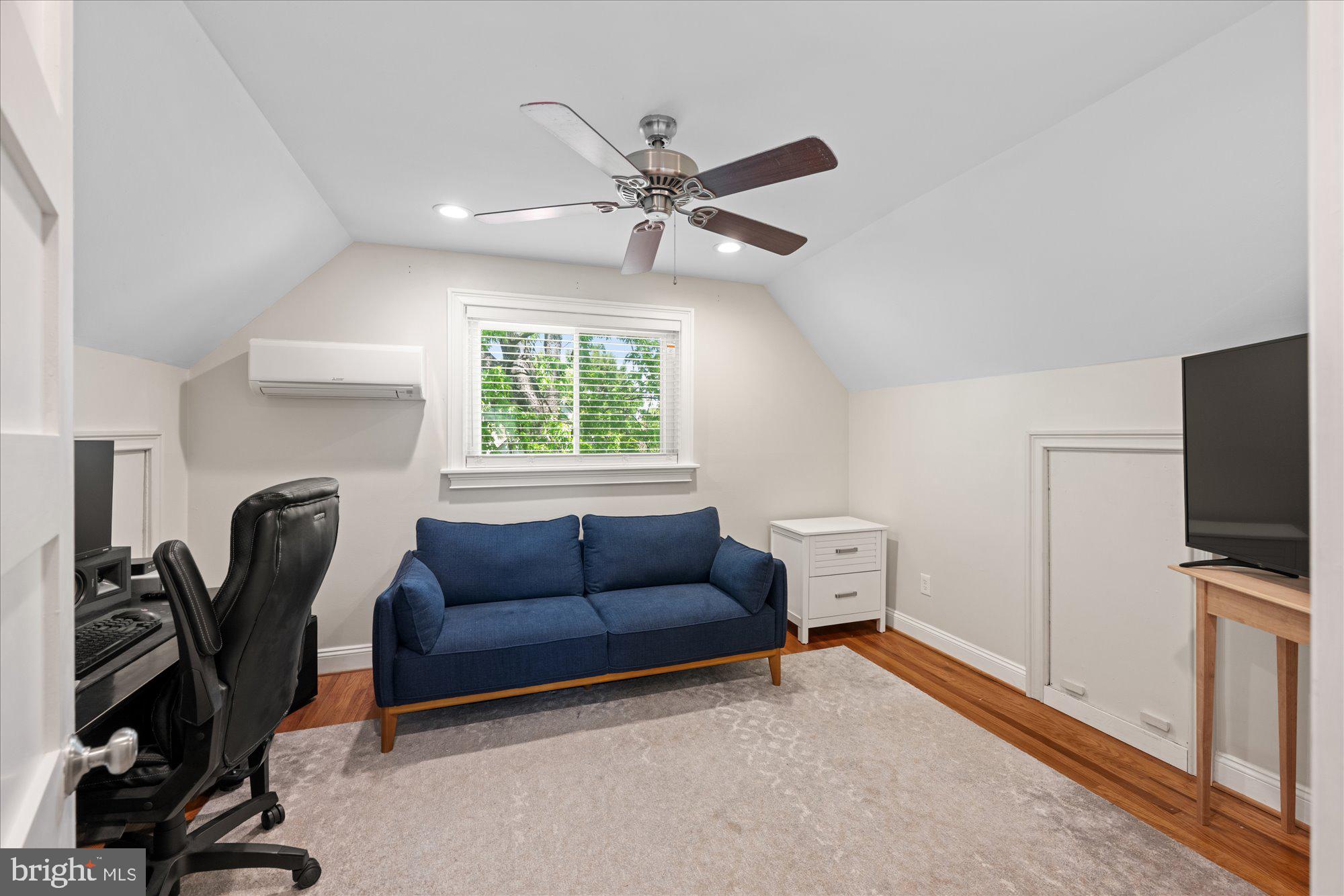 RANDOLPH HILLS - Residential