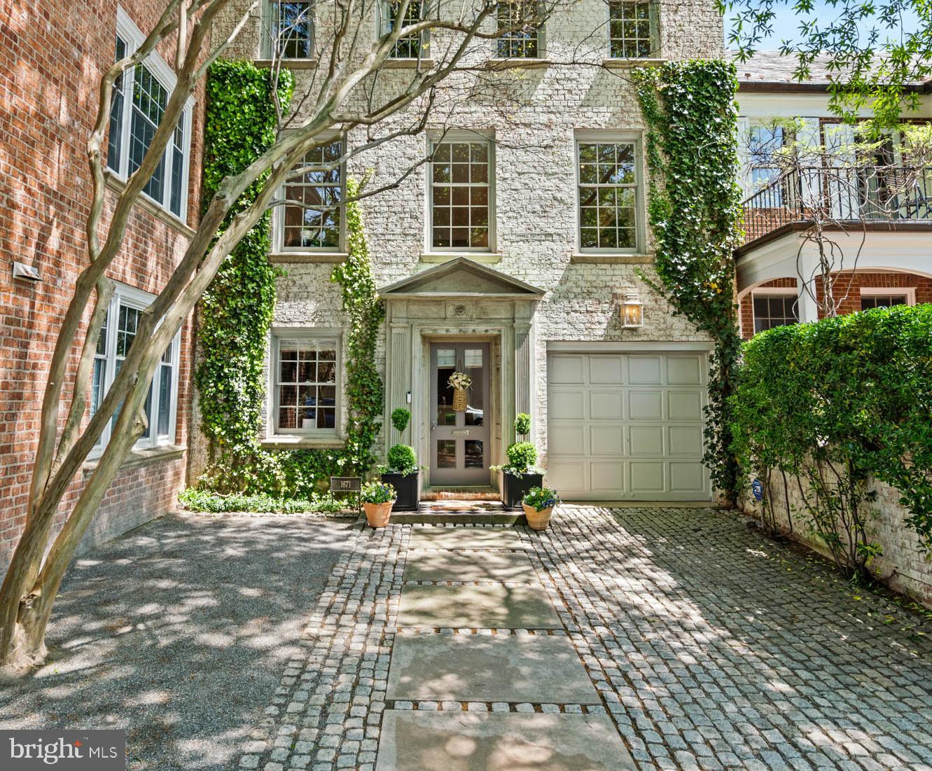 GEORGETOWN - Residential