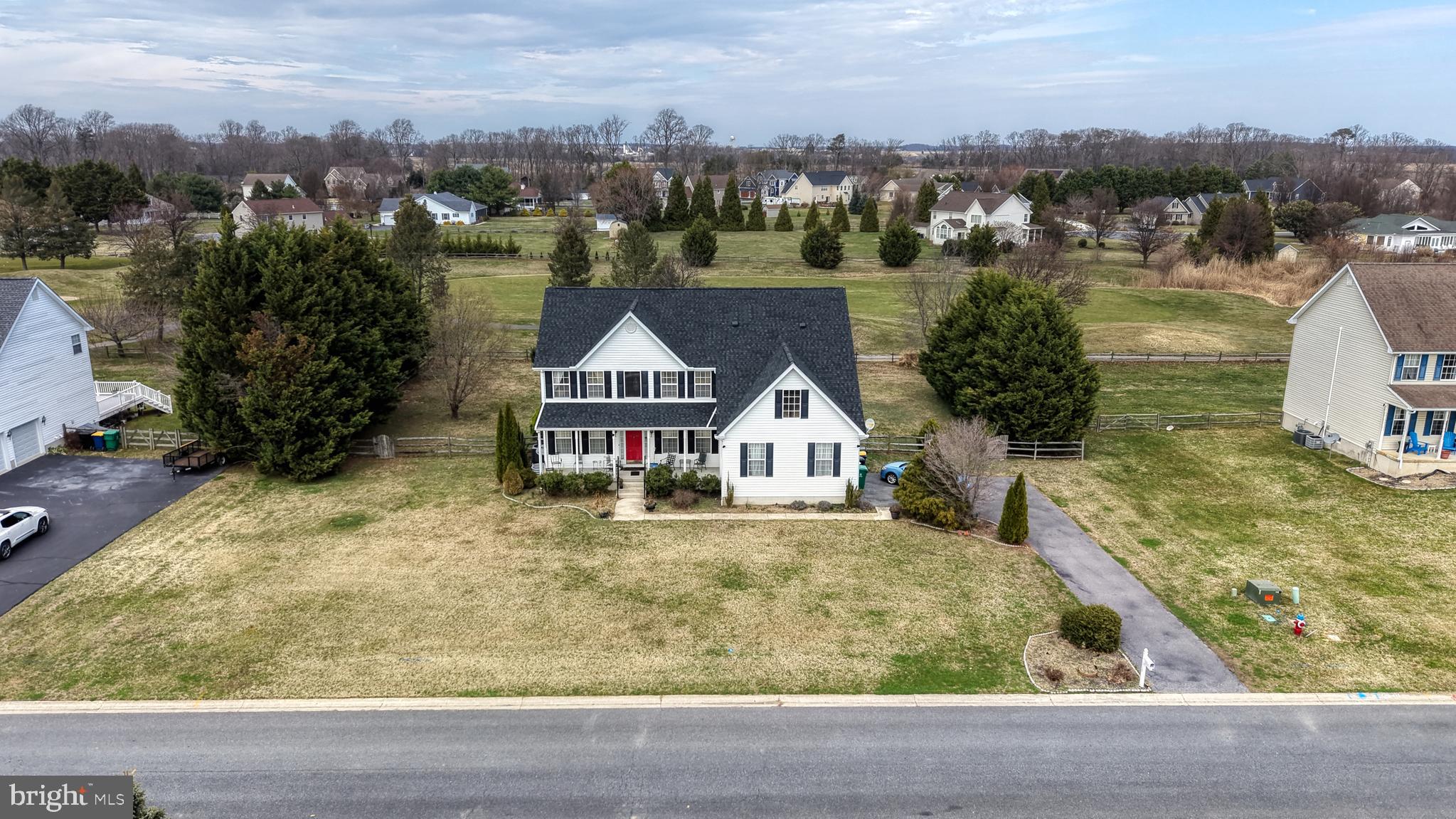 JONATHANS LANDING - Residential