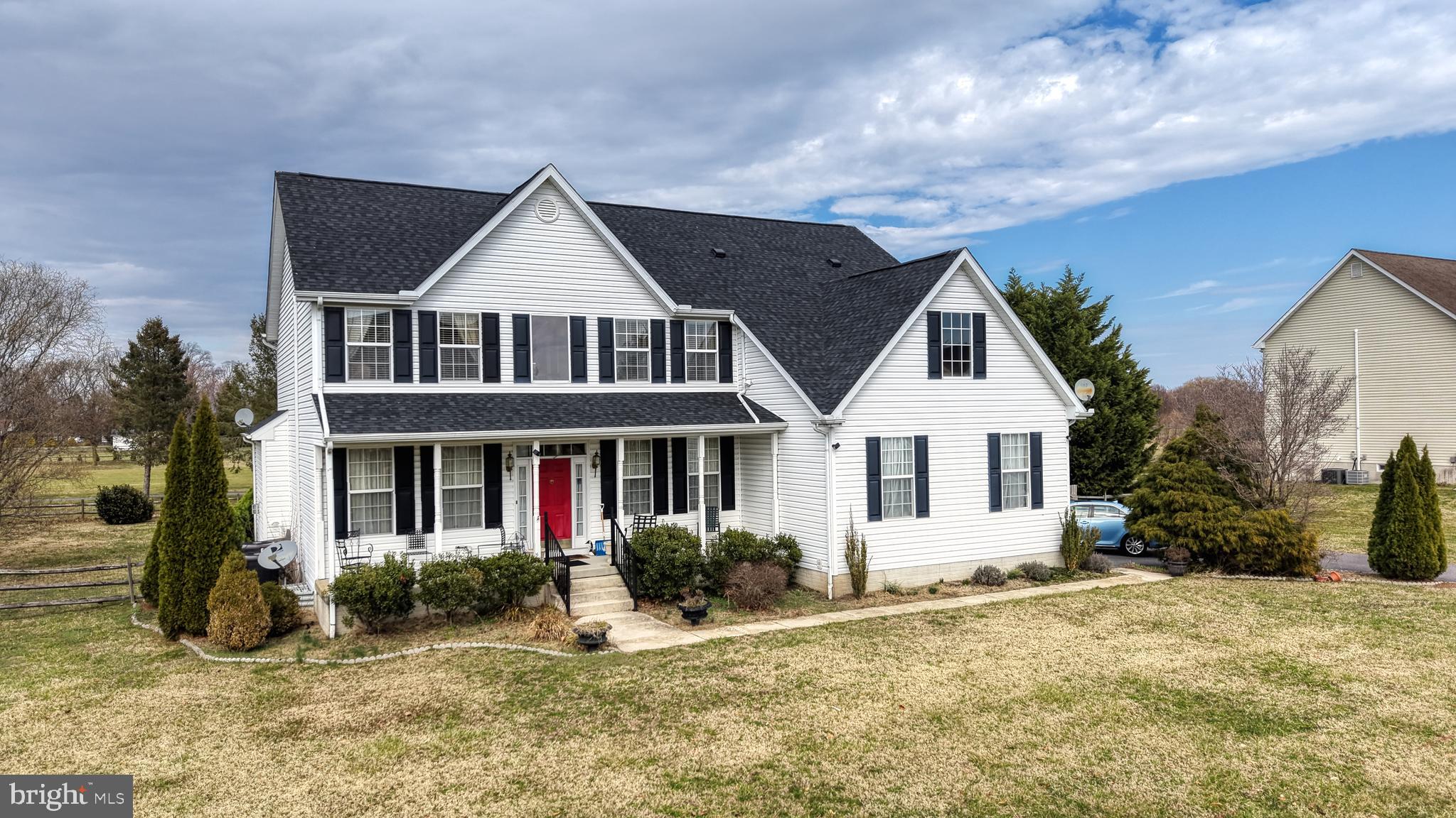 Nestled in the charming community of Jonathans Landing, this stunning Colonial-style home offers a perfect blend of comfort and elegance. Built in 2003, this detached residence boasts 3,314 square feet of living space, featuring five spacious bedrooms and two and a half bathrooms, making it an ideal retreat for those seeking both room to grow and cozy spaces to unwind. Imagine sipping your morning coffee on the deck, surrounded by lush greenery and the gentle sounds of nature. The expansive lot, spanning 0.75 acres, offers ample outdoor space for gardening, play, or simply enjoying the fresh air. Inside, the home is designed for both relaxation and entertainment. The main floor laundry adds convenience to your daily routine, while the unfinished basement presents an opportunity for customization, whether you envision a home gym, workshop, or additional living space. The location of this property is truly exceptional. Jonathans Landing is known for its friendly community vibe, where neighbors become friends and local events foster a sense of belonging. Residents enjoy easy access to nearby parks, perfect for weekend picnics or leisurely strolls. The community is also well-served by public services, ensuring a comfortable and convenient lifestyle. The surrounding area is rich with amenities, including shopping, dining, and recreational options, making it easy to enjoy all that the neighborhood has to offer. With its combination of stunning views, spacious living, and a welcoming community, this home in Jonathans Landing is more than just a property; it's a place to create lasting memories. Experience the warmth and comfort of this beautiful residence.