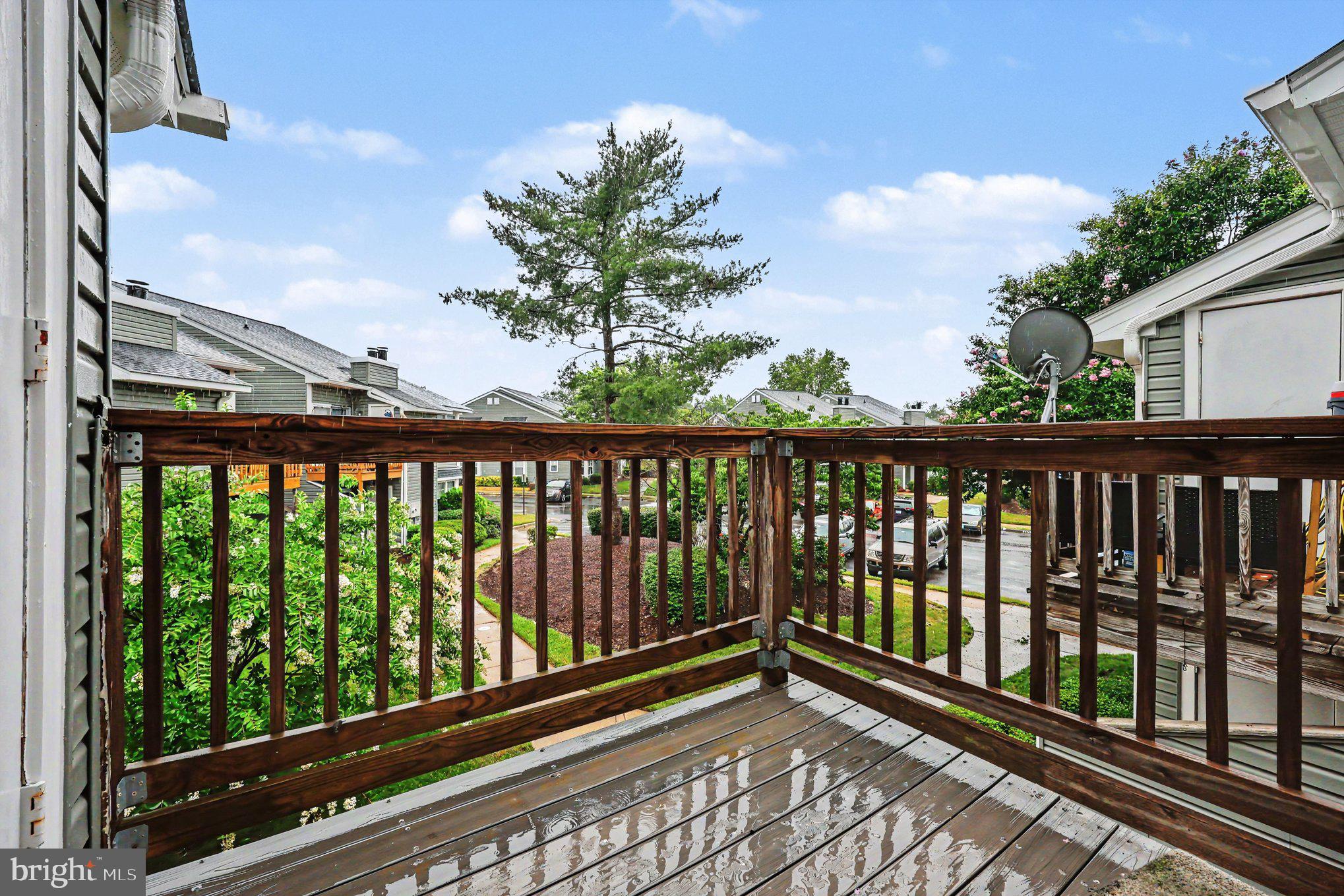 CLUSTERS AT WOODLAWN - Residential