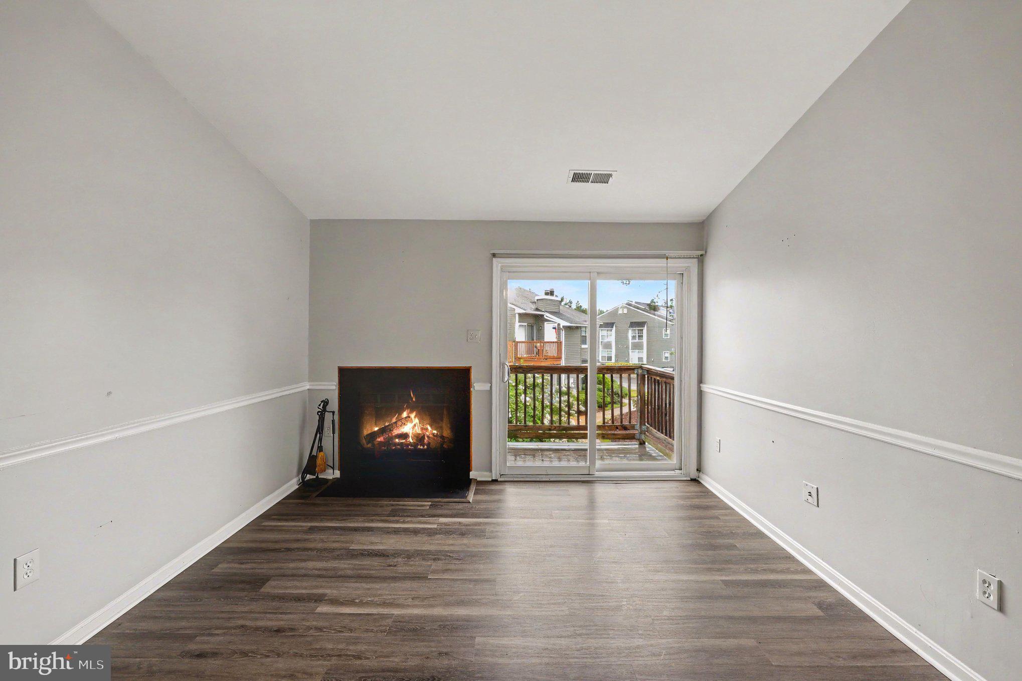CLUSTERS AT WOODLAWN - Residential