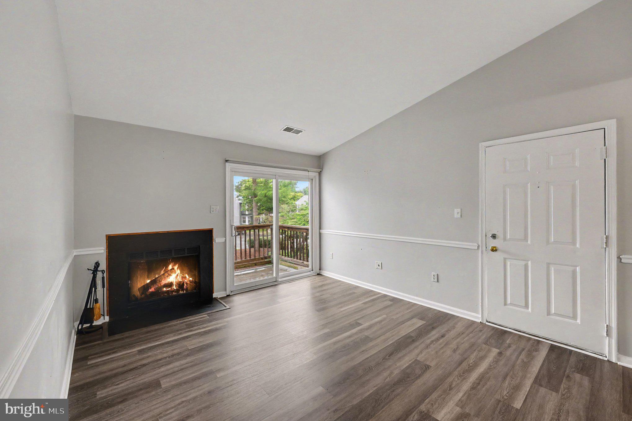 CLUSTERS AT WOODLAWN - Residential