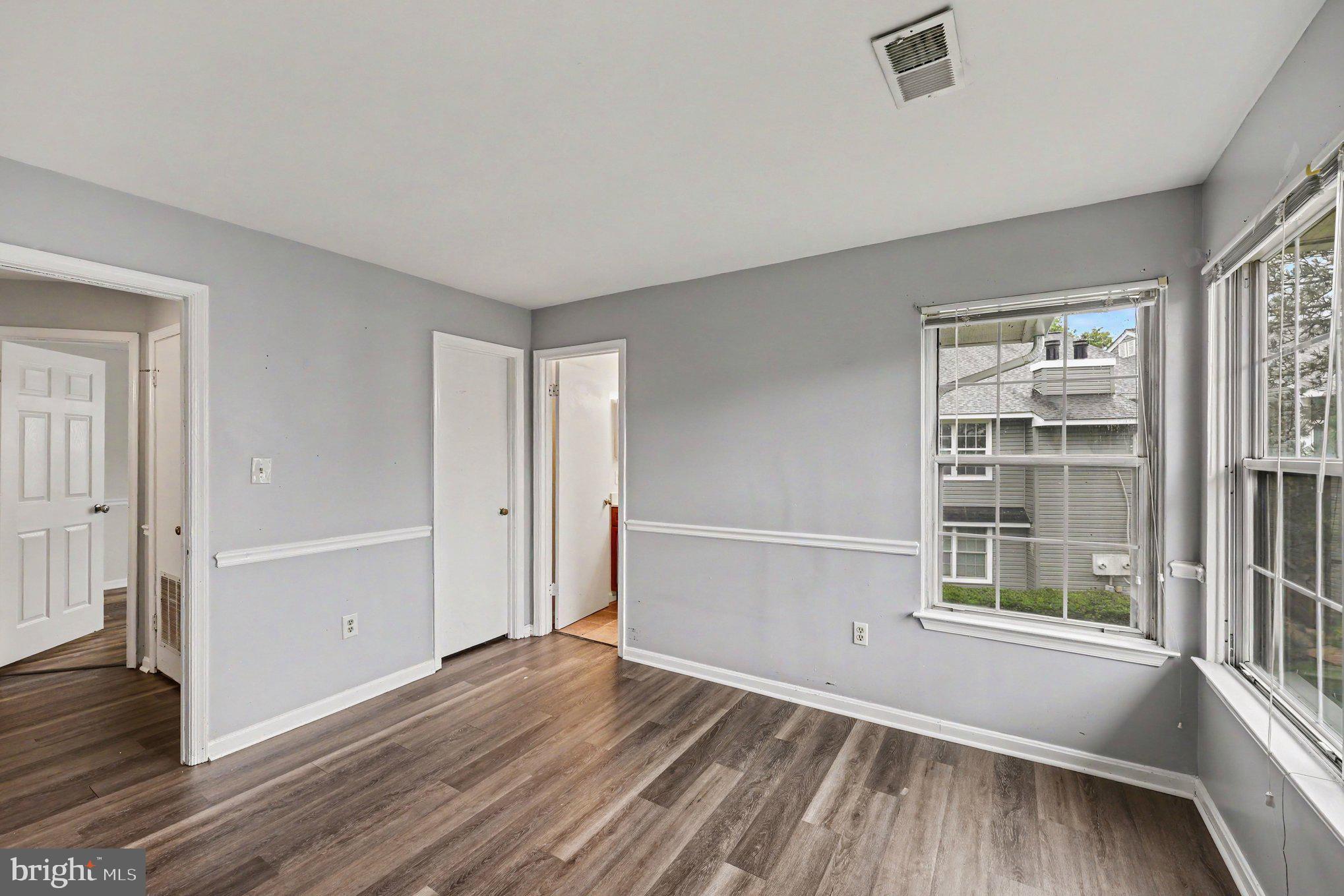 CLUSTERS AT WOODLAWN - Residential