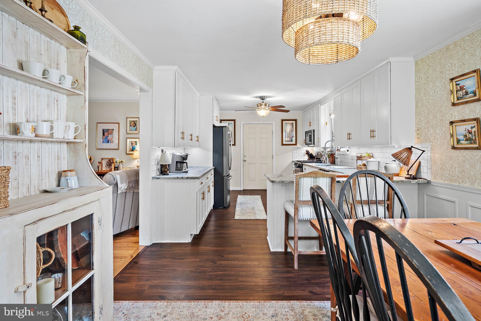 BLACKWATER VILLAGE - Residential