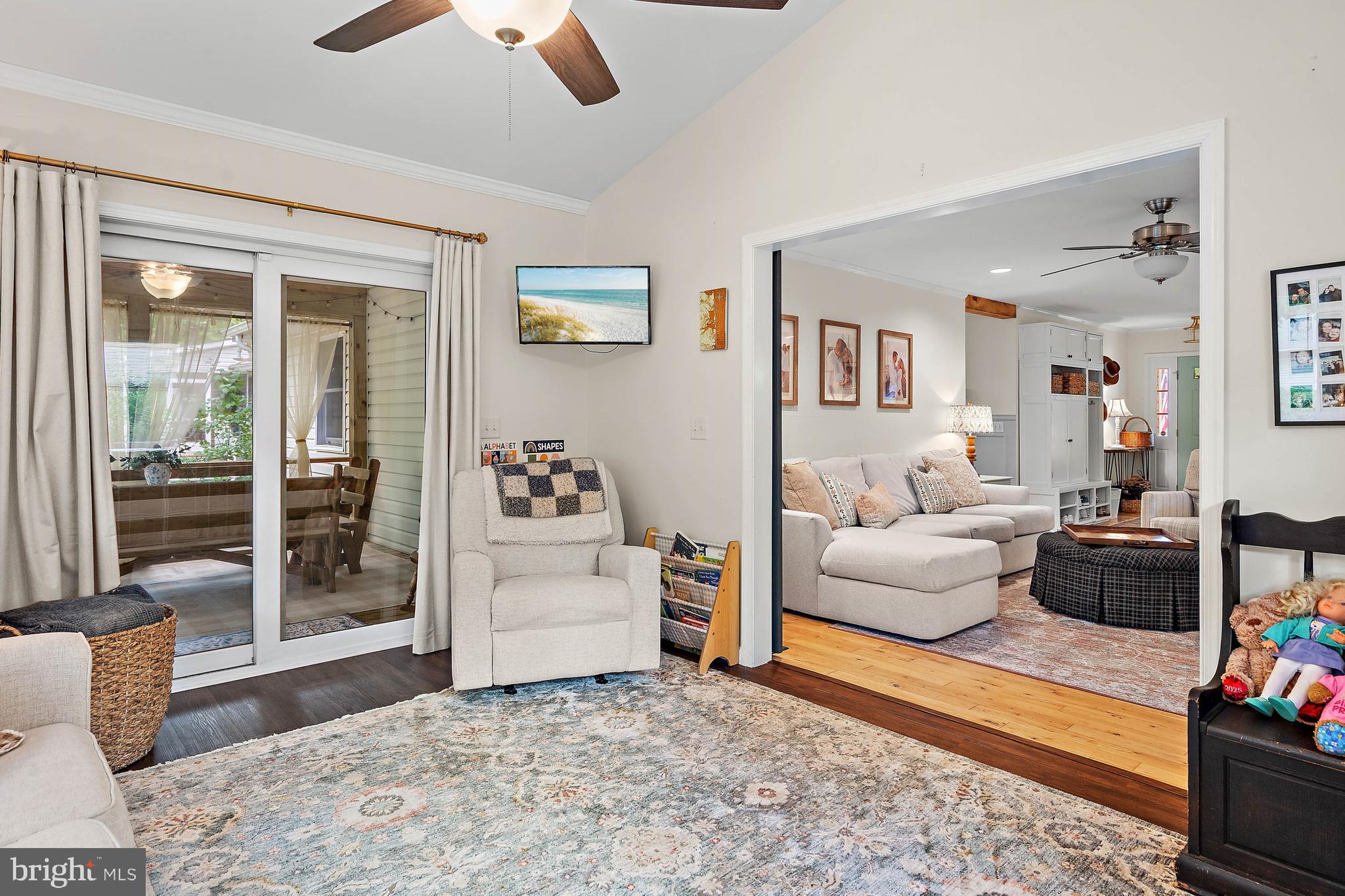 BLACKWATER VILLAGE - Residential