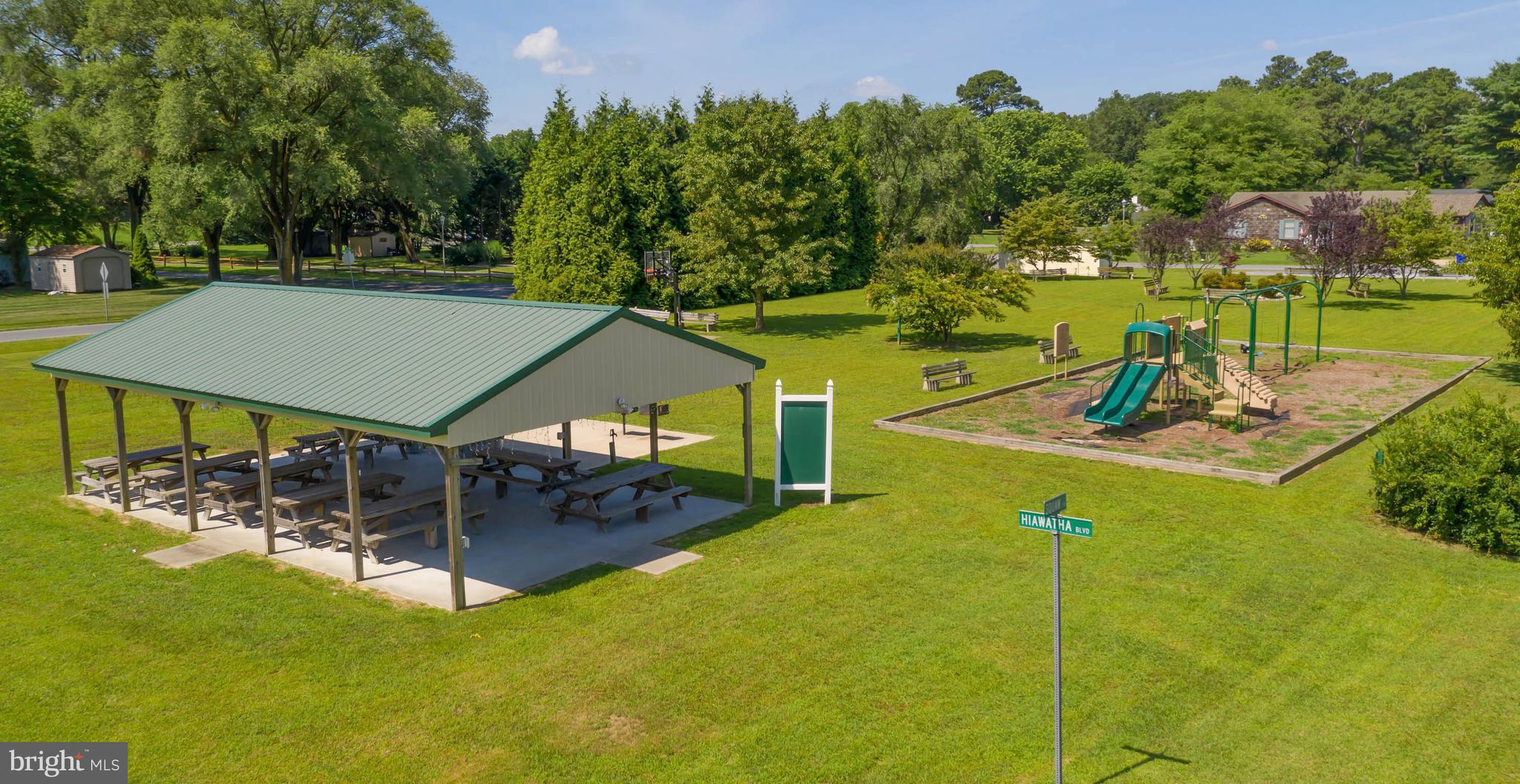 BLACKWATER VILLAGE - Residential