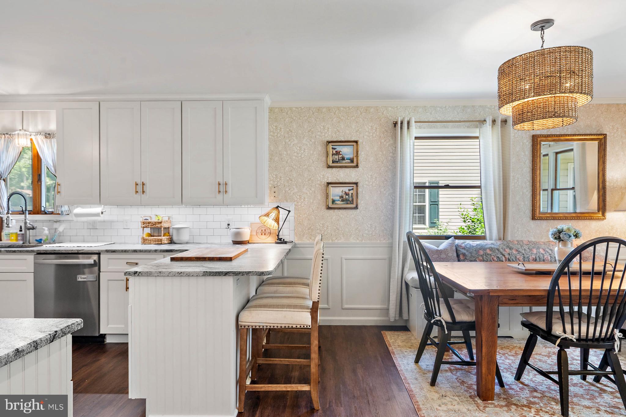 BLACKWATER VILLAGE - Residential