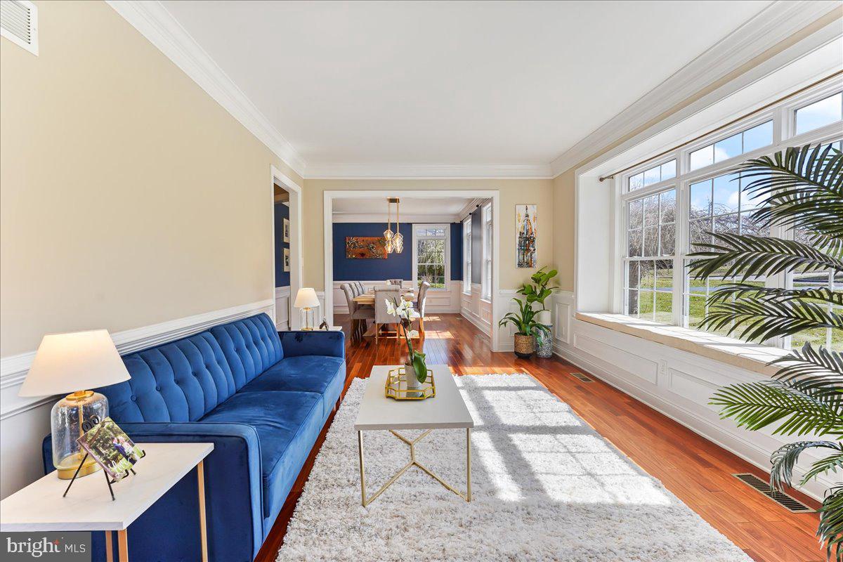 ROCHFORD ESTATES - Residential