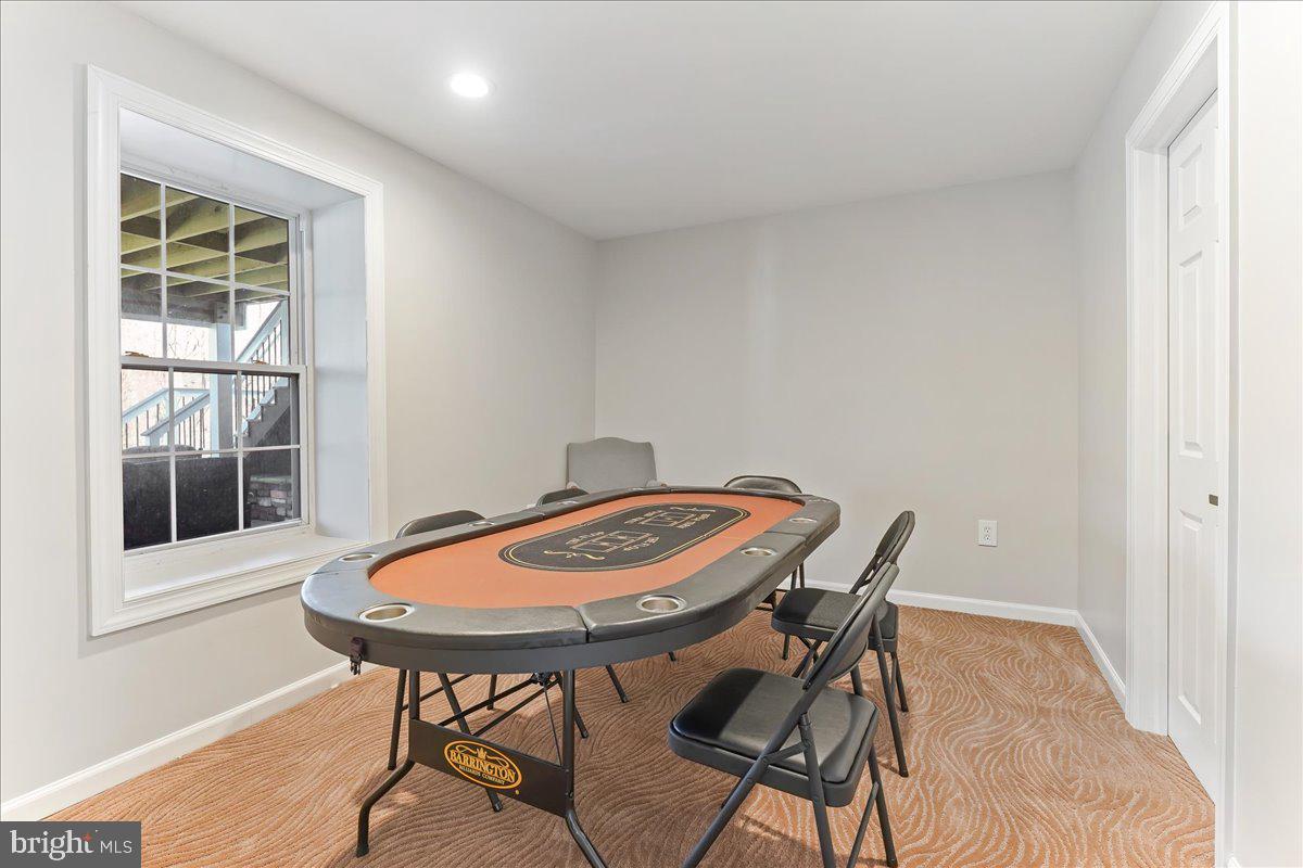 ROCHFORD ESTATES - Residential