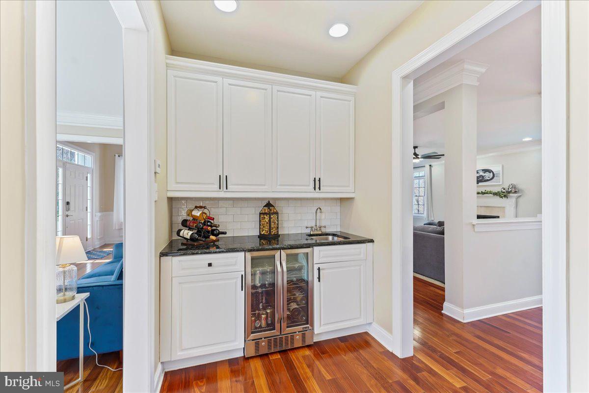 ROCHFORD ESTATES - Residential