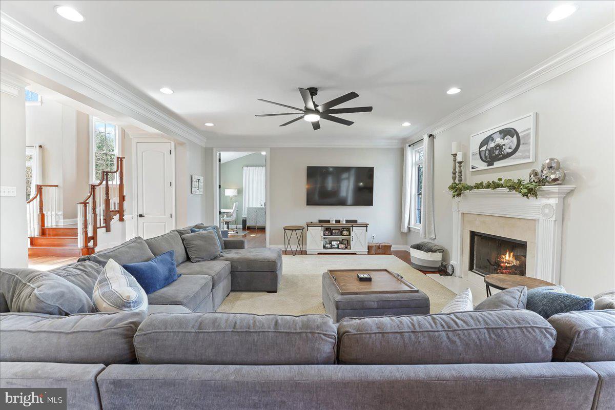 ROCHFORD ESTATES - Residential