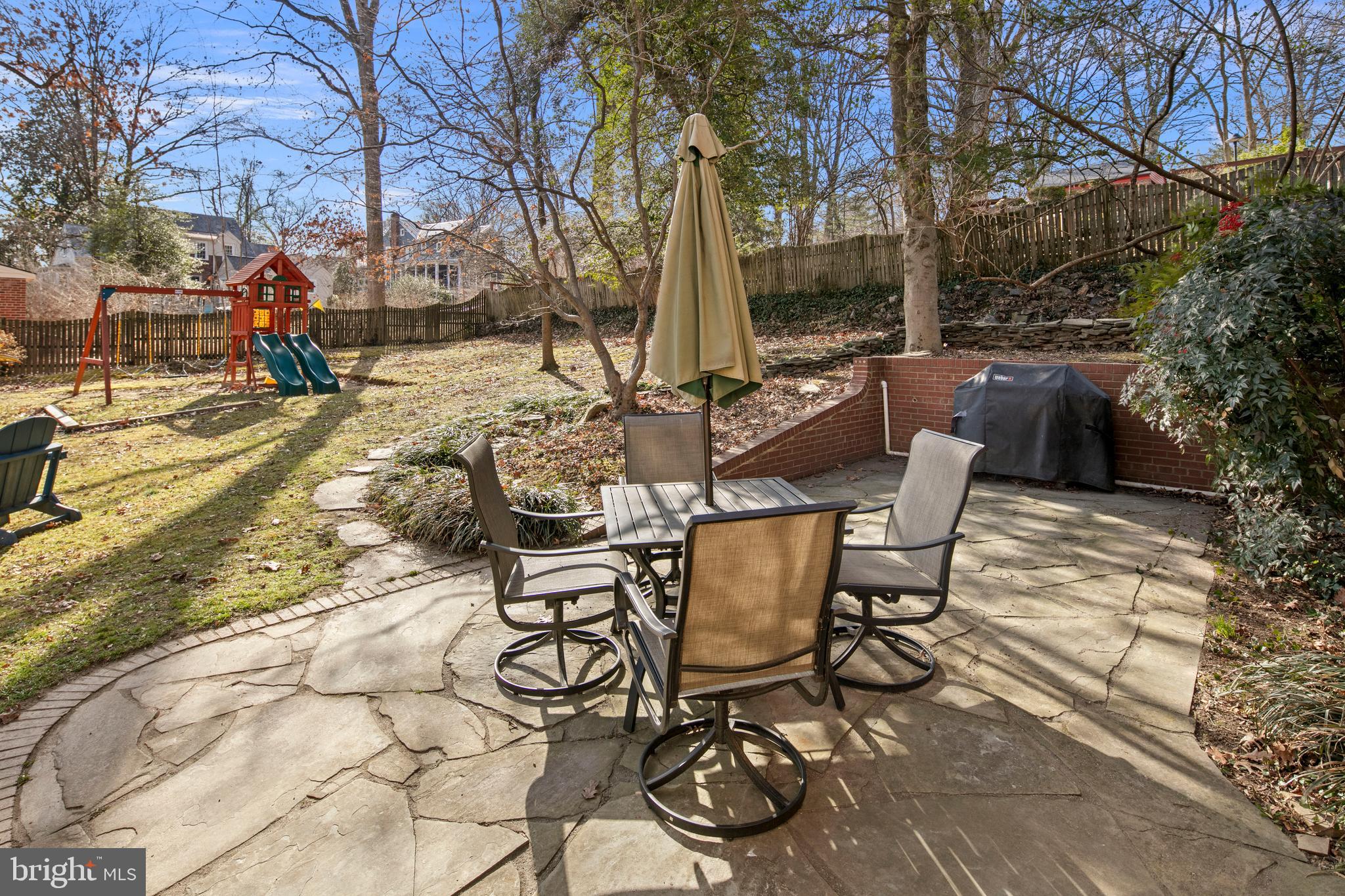 WOODSIDE PARK - Residential