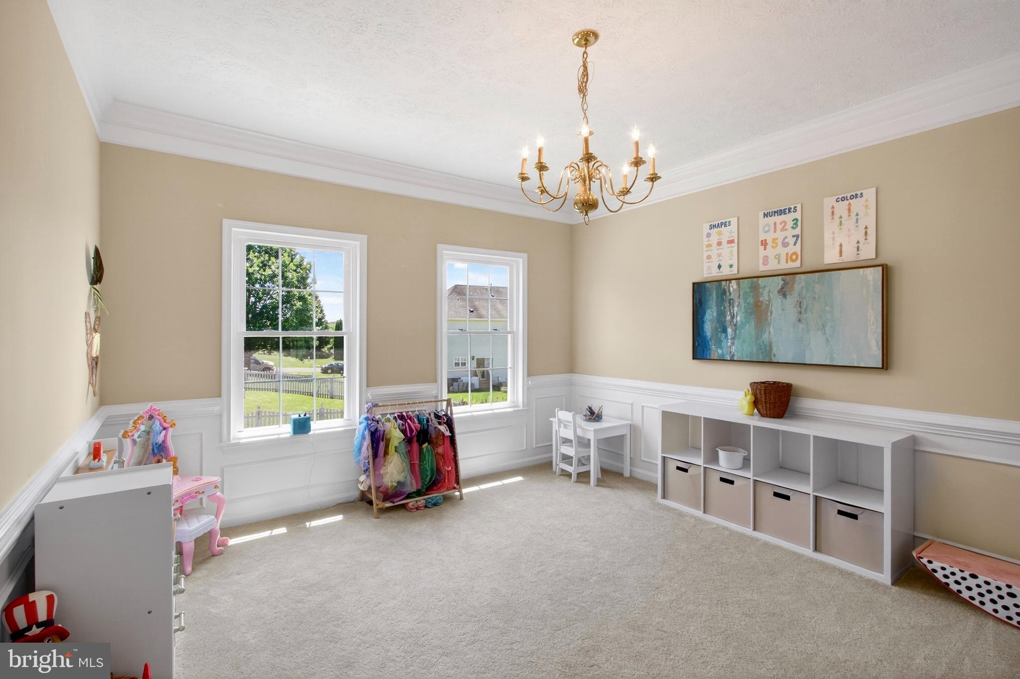 REDWOOD LAKES - Residential