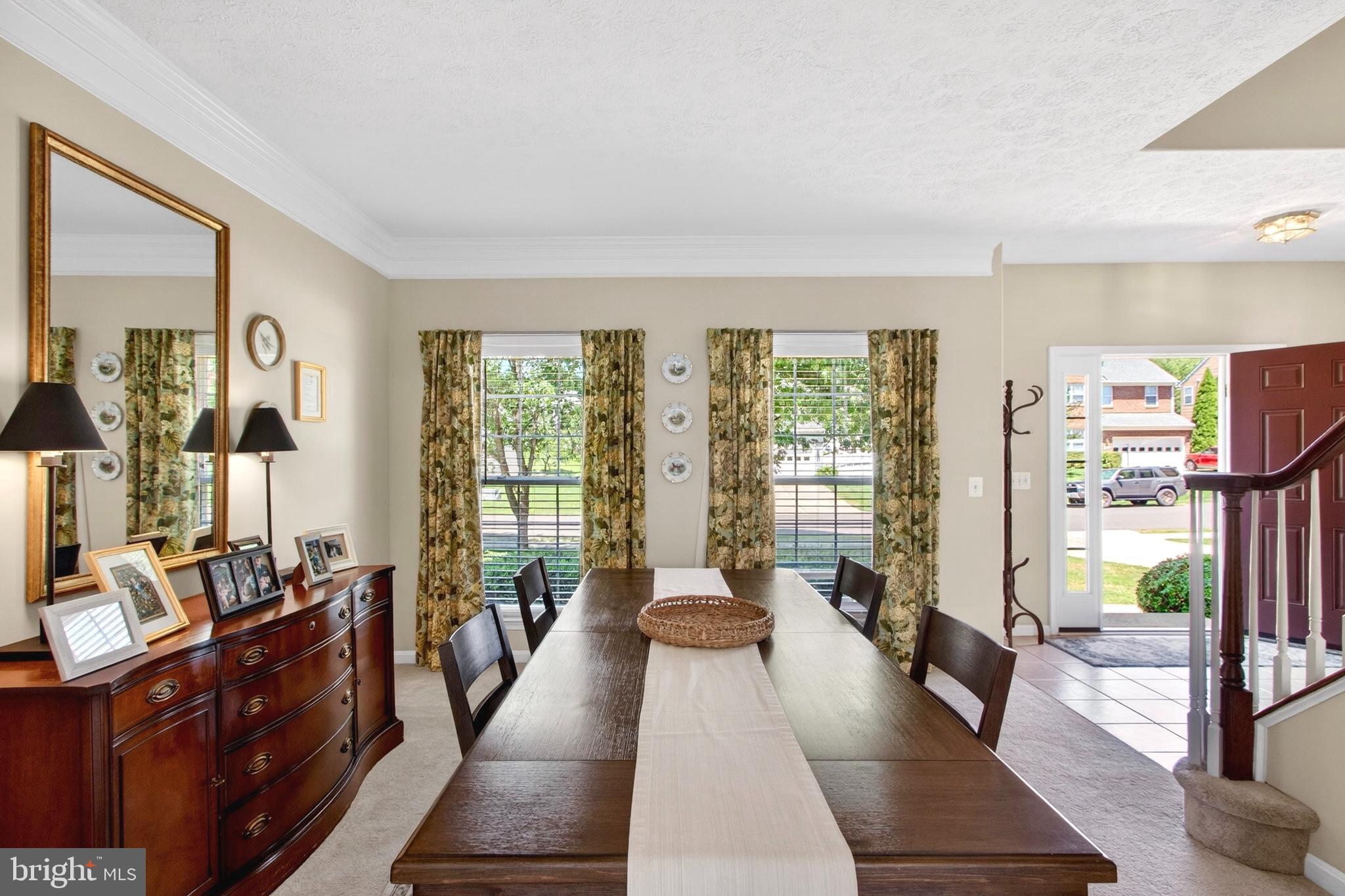 REDWOOD LAKES - Residential