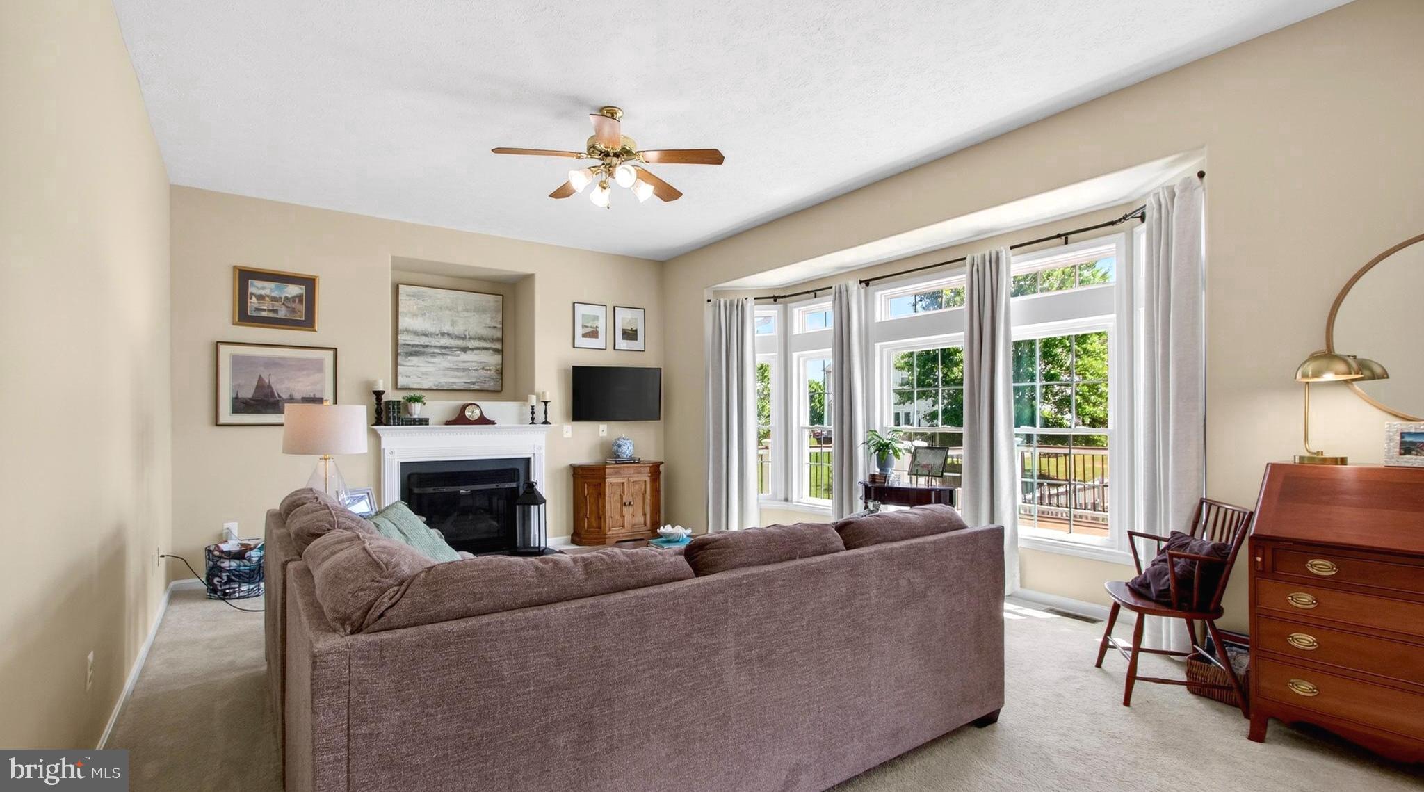 REDWOOD LAKES - Residential