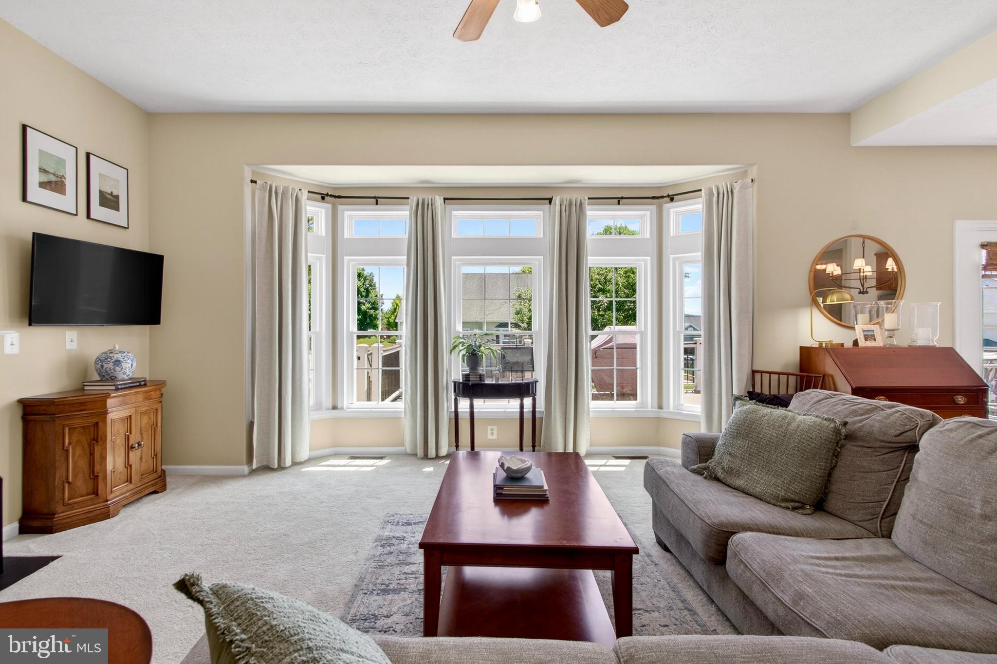 REDWOOD LAKES - Residential