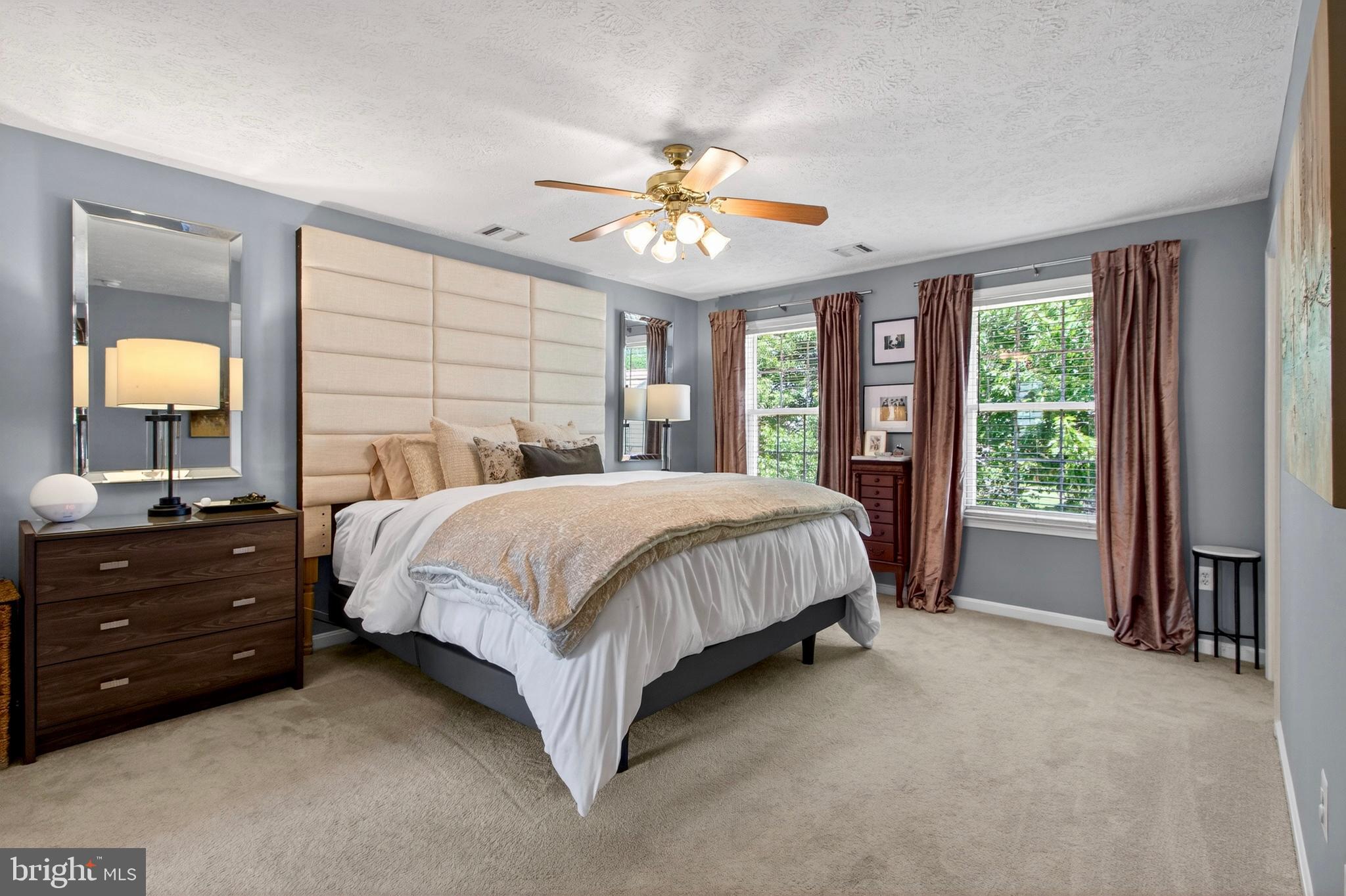 REDWOOD LAKES - Residential