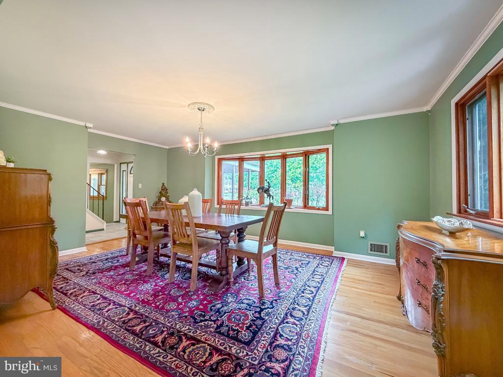 HICKORY HILLS - Residential