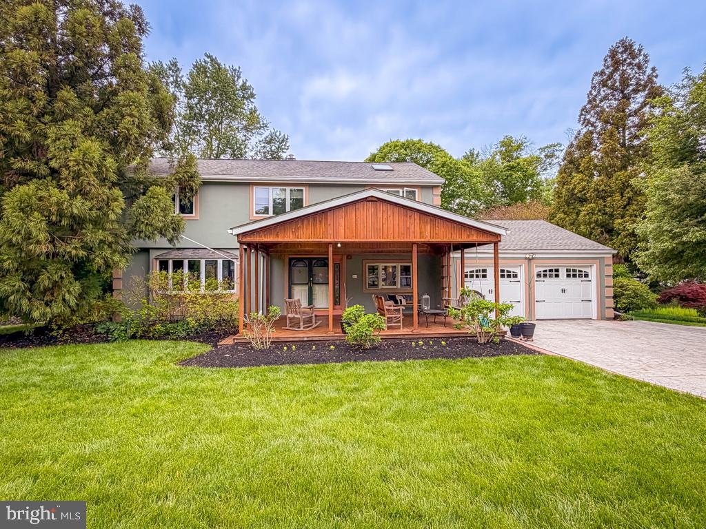 HICKORY HILLS - Residential
