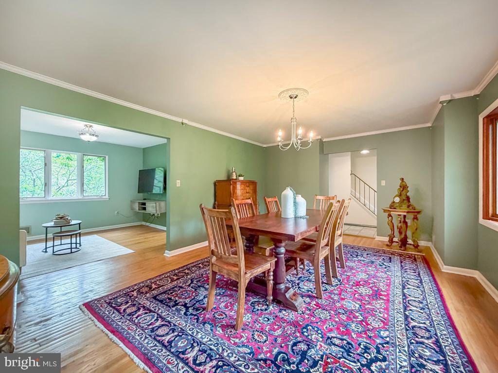 HICKORY HILLS - Residential