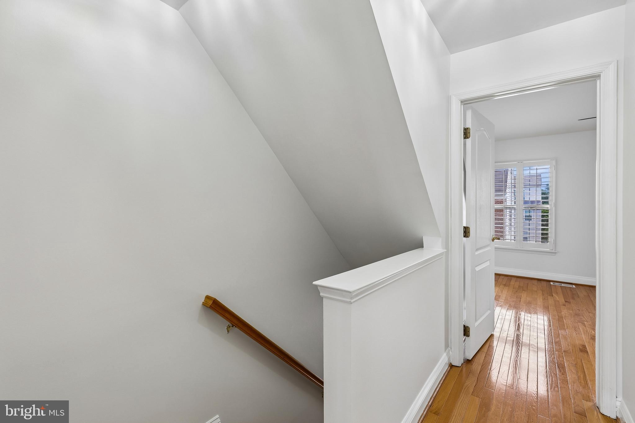 TOWNES AT CAMERON PARKE - Residential