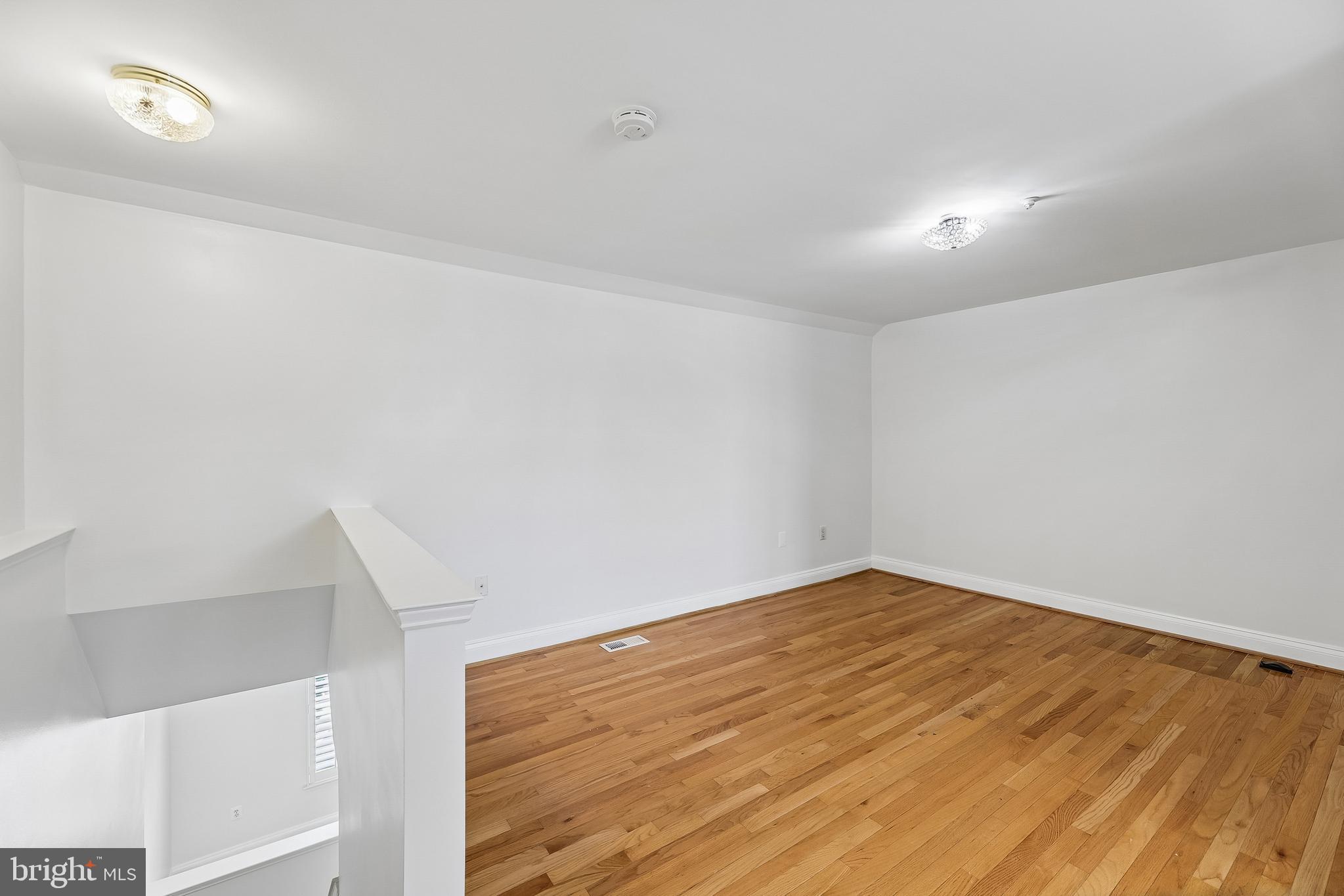 TOWNES AT CAMERON PARKE - Residential