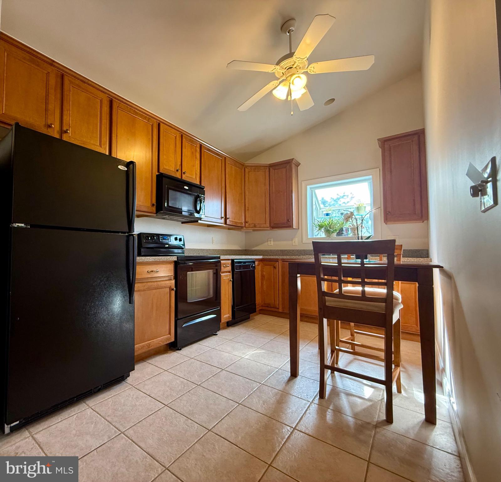 ROSE HILL ESTATES - Residential